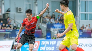 Nguyễn Văn Mẹo từ bục vô địch V.League đến sân bóng phủi